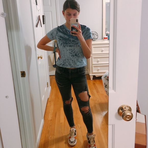 Velvet T-Shirt - Picture 2 of 4